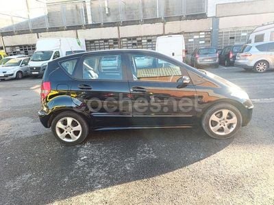 Mercedes A200