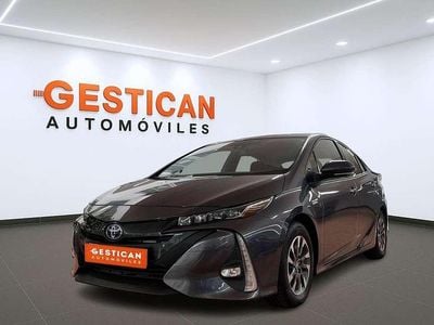Usado Toyota Prius Advance 122 CV (89 kW) 2022 Gris Utilitario