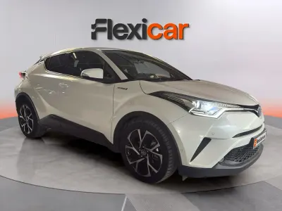 Usado Toyota C-HR Advance 122 CV (89 kW) 2018 Blanco SUV