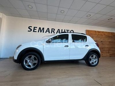 Blanco Usado 2020 Dacia Sandero Essentiel Berlina | 13.490 € (Precio justo)