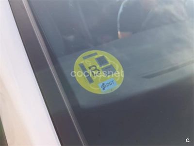 Mercedes B200