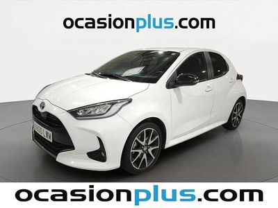 Usado Toyota Yaris Style 116 CV (85 kW) 2022 Blanco Utilitario