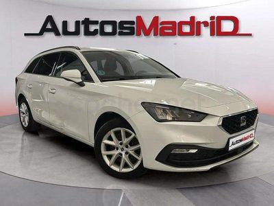Usado Seat Leon Style 116 CV (85 kW) 2021 Blanco Familiar