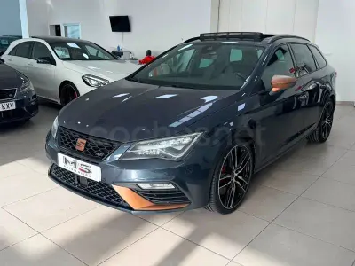 Usado Seat Leon CUPRA 300 CV (220 kW) 2019 Gris / plata Familiar