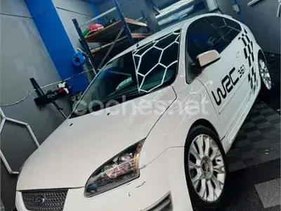 Usado Ford Focus Sport 136 CV (100 kW) 2007 Blanco Berlina