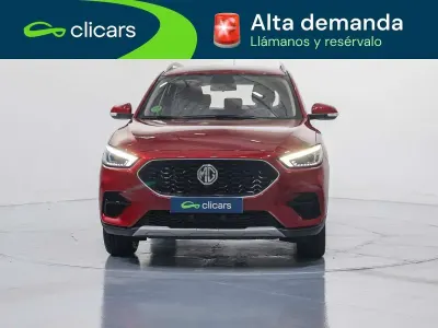 Usado MG ZS Comfort 111 CV (81 kW) 2023 Rojo SUV