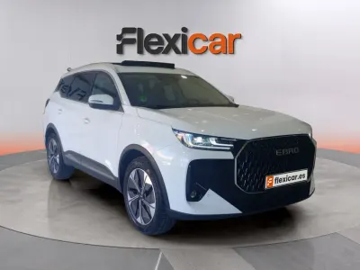 Usado Ebro s700 Luxury 147 CV (108 kW) 2025 Blanco SUV