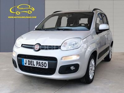 Usado Fiat Panda Lounge 69 CV (50 kW) 2020 Gris / plata Berlina