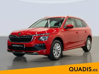 Usado Skoda Kamiq Selection 115 CV (84 kW) 2025 Rojo SUV