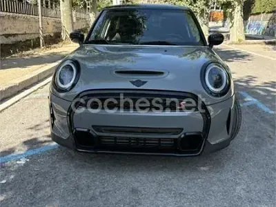 Usado Mini Cooper S 178 CV (130 kW) 2022 Gris / plata Utilitario
