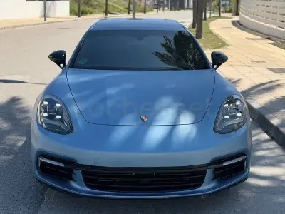 Usado Porsche Panamera 330 CV (242 kW) 2019 Azul Berlina