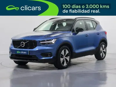 Usado Volvo XC40 R-Design 211 HP (155 kW) 2020 Azul SUV