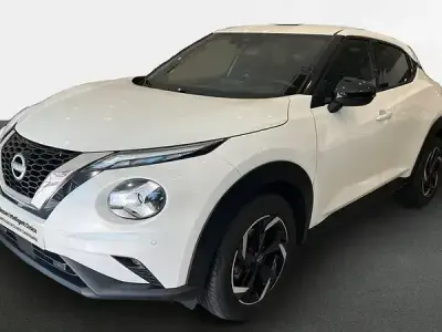 Usado Nissan Juke Acenta 114 CV (83 kW) 2024 Midnight black (metalizado) SUV