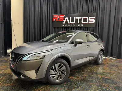Usado Nissan Qashqai Tekna 158 CV (116 kW) 2022 Gris / plata SUV