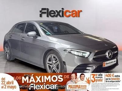 Begagnad Mercedes A180 136 HK (100 kW) 2020 Grå