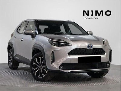 Usado Toyota Yaris Cross Active 116 CV (85 kW) 2022 Gris / plata SUV