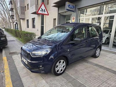 Usado Ford Tourneo Courier Ambiente 102 CV (75 kW) 2016 Azul Monovolumen