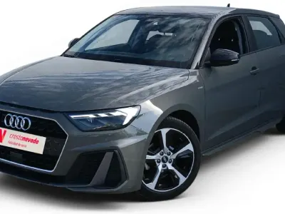 Usado Audi A1 Sportback Premium 110 CV (80 kW) 2021 Gris Utilitario