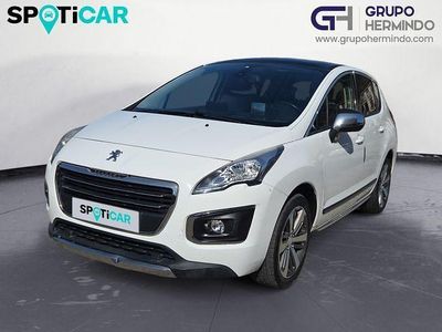 Usado Peugeot 3008 Allure 120 CV (88 kW) 2014 Blanco Familiar
