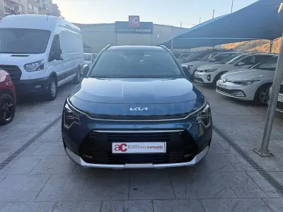 Usado Kia Niro 141 CV (103 kW) 2022 Azul SUV