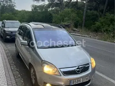Usado Opel Zafira Cosmo 150 CV (110 kW) 2005 Gris / plata Monovolumen
