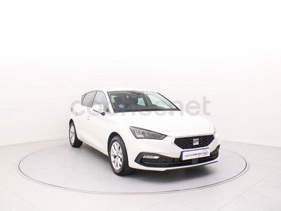 Usado Seat Leon Style 116 CV (85 kW) 2025 Blanco Berlina