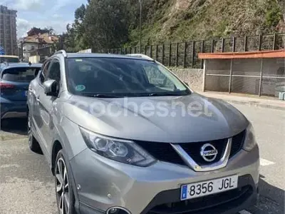 Usado Nissan Qashqai Premium Edition 115 CV (84 kW) 2015 Gris / plata SUV