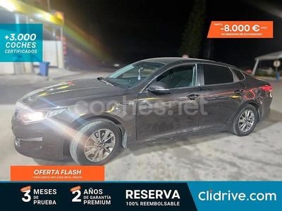Usado Kia Optima 141 CV (103 kW) 2016 Naranja Berlina