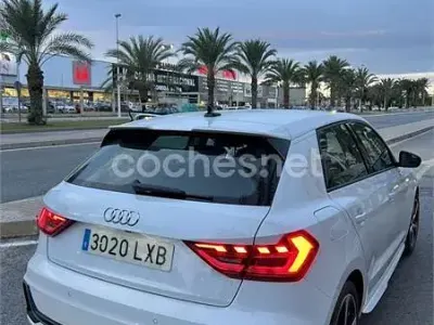 Usado Audi A1 Sportback 95 CV (69 kW) 2022 Blanco Utilitario