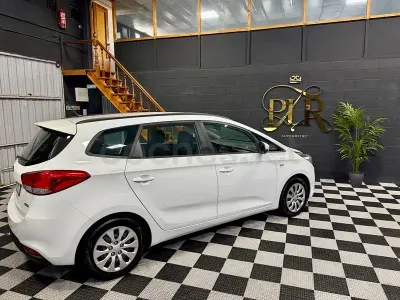 Usado Kia Carens