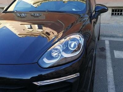 Negro Usado 2016 Porsche Cayenne Black Edition SUV | 50.000 €