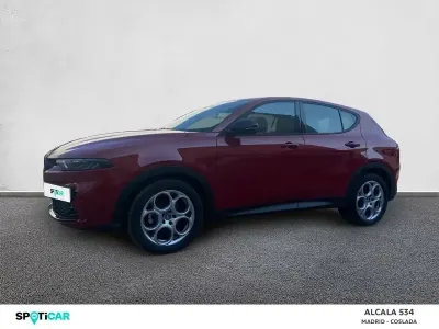 Usado Alfa Romeo Tonale Sprint 130 CV (95 kW) 2022 Rojo SUV