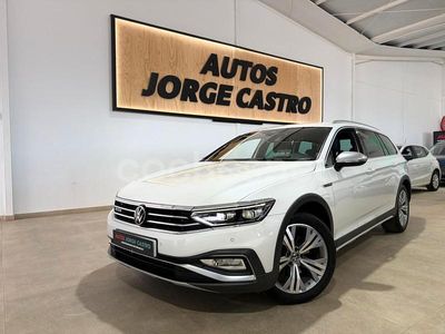 Blanco Usado 2022 VW Passat Alltrack Familiar | 25.500 € (Un poco caro)