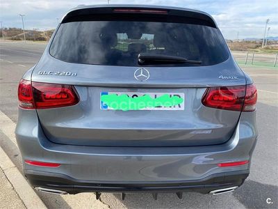 Gris / plata Usado 2021 Mercedes GLC220 SUV | 32.000 € (Buen precio)