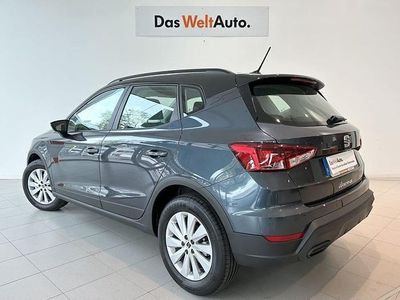Gris Usado 2023 Seat Arona Style SUV | 17.990 € (Precio justo)