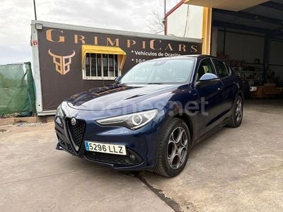 Usado Alfa Romeo Stelvio Sprint 190 CV (139 kW) 2020 Azul SUV