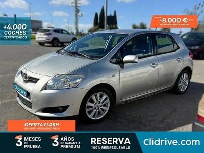 Usado Toyota Auris Luna 97 CV (71 kW) 2007 Gris / plata Utilitario