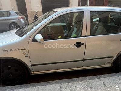 Brugt Skoda Fabia Comfort 101 HK (74 kW) 2001 Grå Sedan