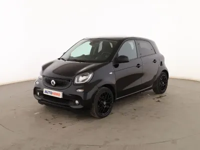 Usado Smart ForFour Basis 90 CV (66 kW) 2017 Negro Utilitario