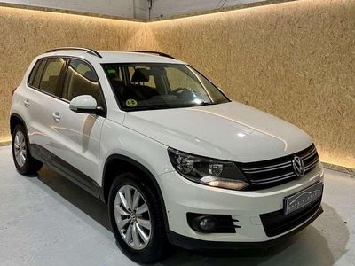 Usado VW Tiguan Edition 116 CV (85 kW) 2016 Blanco SUV