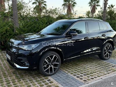 Usado VW Tiguan R-line 193 CV (141 kW) 2024 Negro SUV