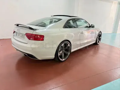 Usado Audi RS5 450 CV (330 kW) 2012 Blanco Coupe