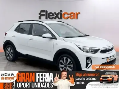 Occasion Kia Stonic 84 PK (61 kW) 2022 Wit SUV