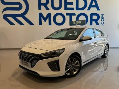 Usado Hyundai Ioniq 141 CV (103 kW) 2017 Blanco Utilitario