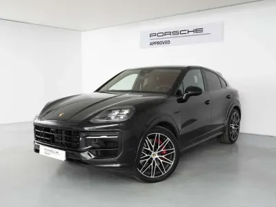 Usado Porsche Cayenne S E-Hybrid Black Edition 519 CV (381 kW) 2025 Negro SUV
