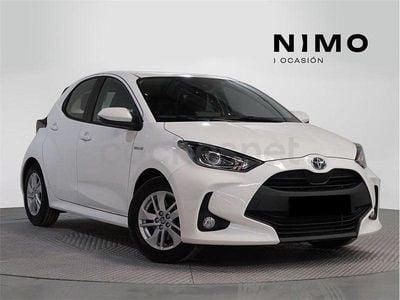 Usado Toyota Yaris Hybrid Business Edition 116 CV (85 kW) 2024 Blanco Berlina