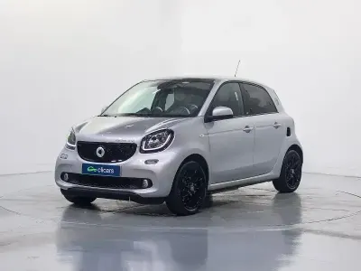 Usado Smart ForFour Electric Drive Passion 60 kW (82 CV) 2018 Gris