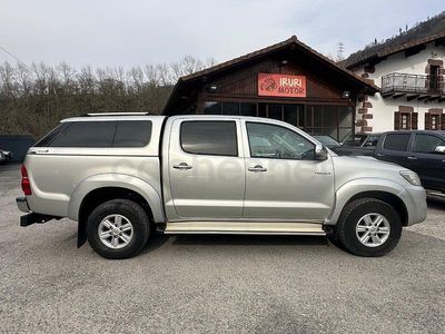 Usado Toyota HiLux 171 CV (125 kW) 2014 Gris / plata Recogida