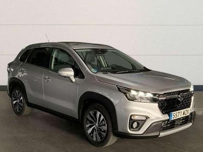 Usado Suzuki SX4 131 CV (96 kW) 2025 Plateado SUV