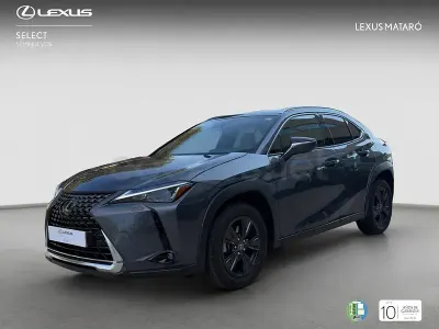 Usado Lexus UX Business Edition 184 CV (135 kW) 2022 Gris / plata SUV